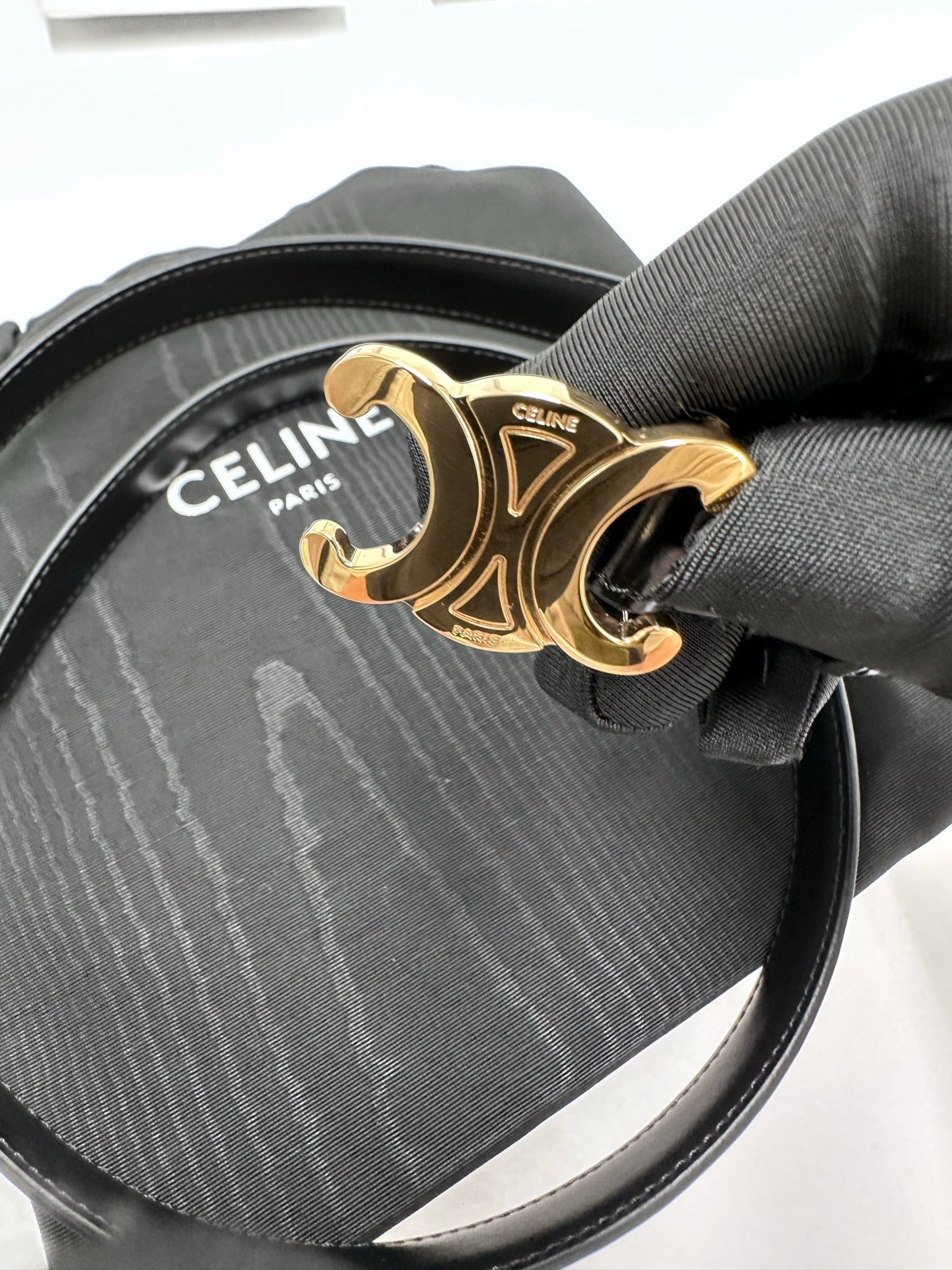 CELINE TEEN TRIOMPHE BELT IN SMOOTH CALFSKIN BLACK