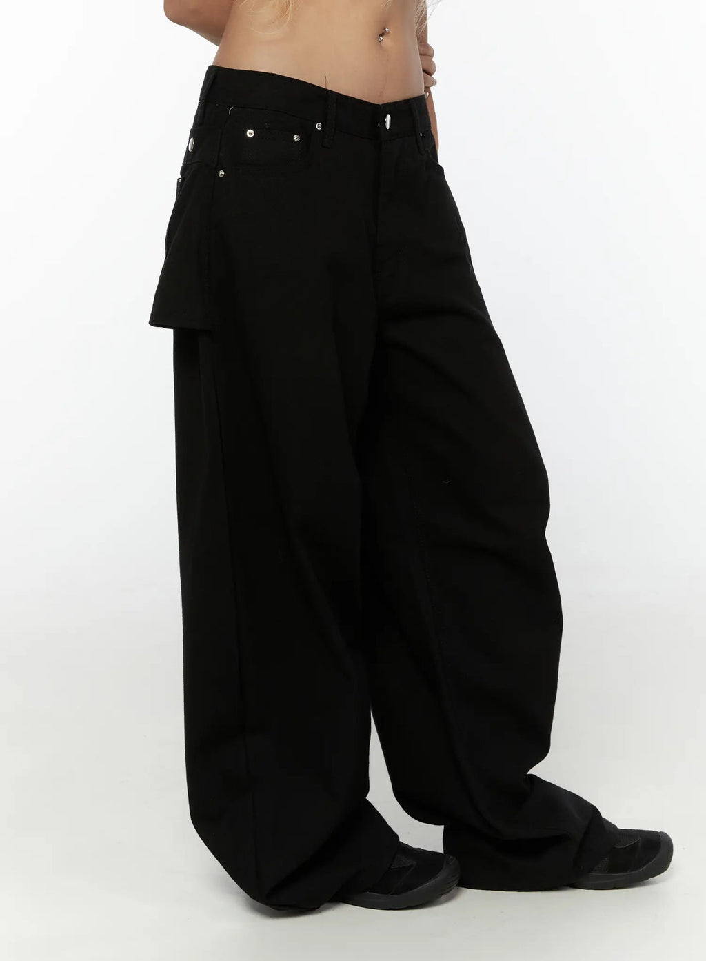 Studded Wide Fit Skirt Pants