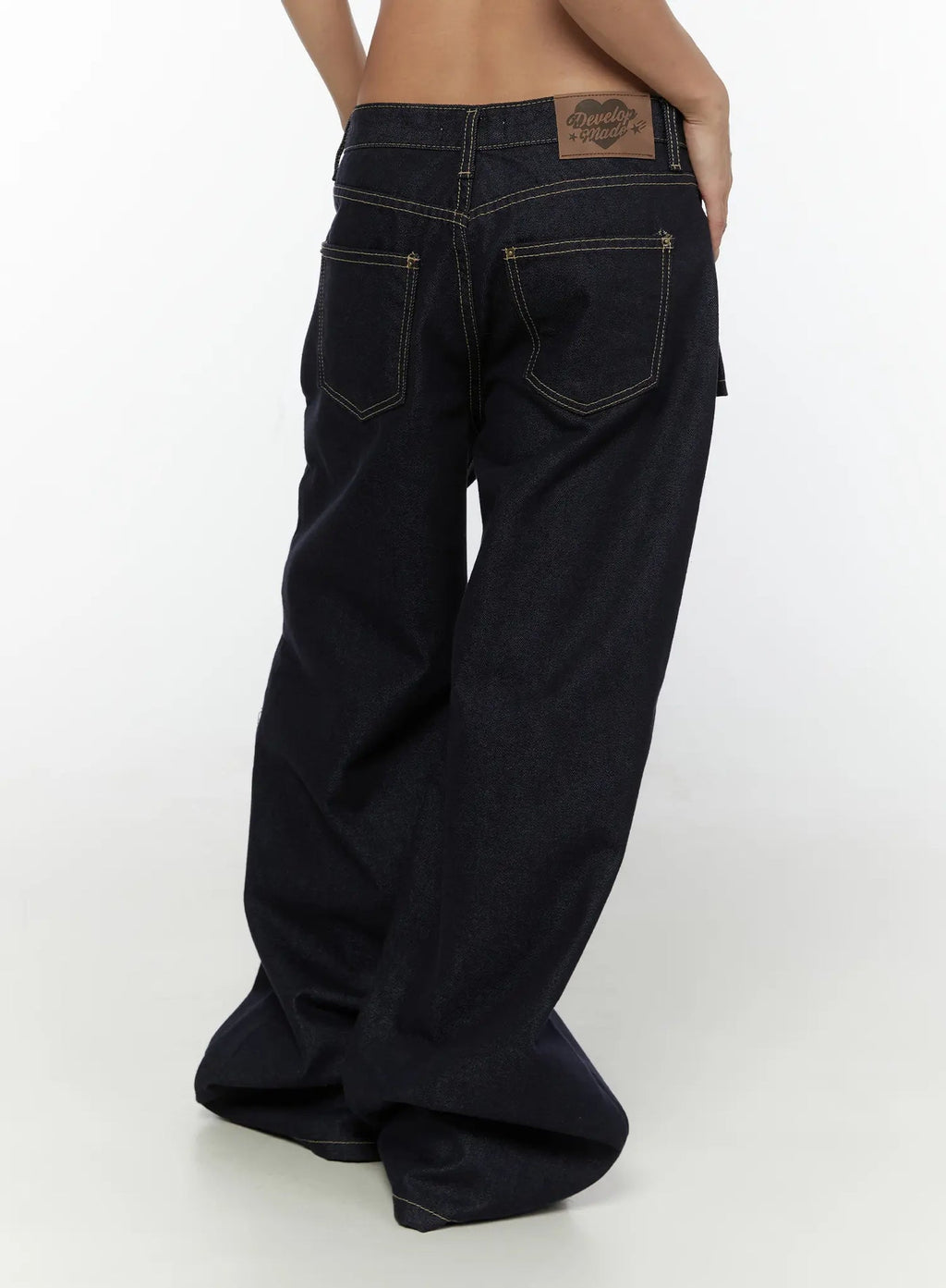Non-Fade Layered Wide Jeans