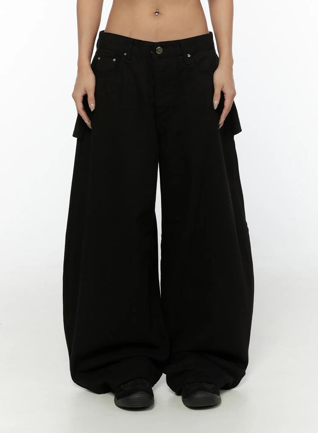Studded Wide Fit Skirt Pants