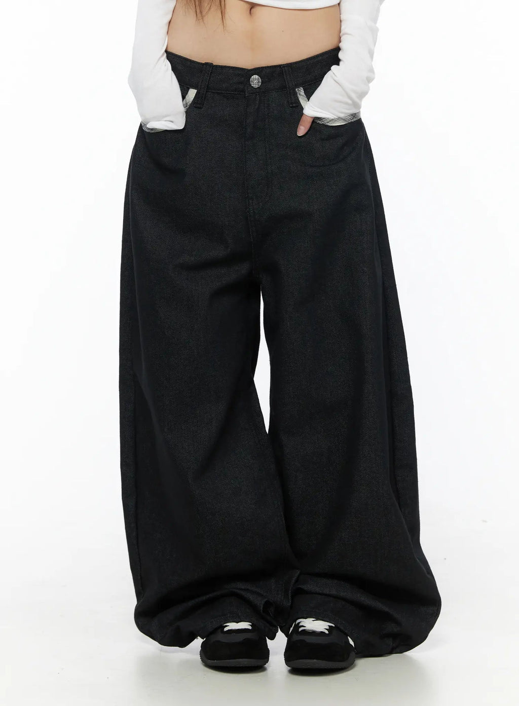 Remi Plaid Detail Wide Jeans