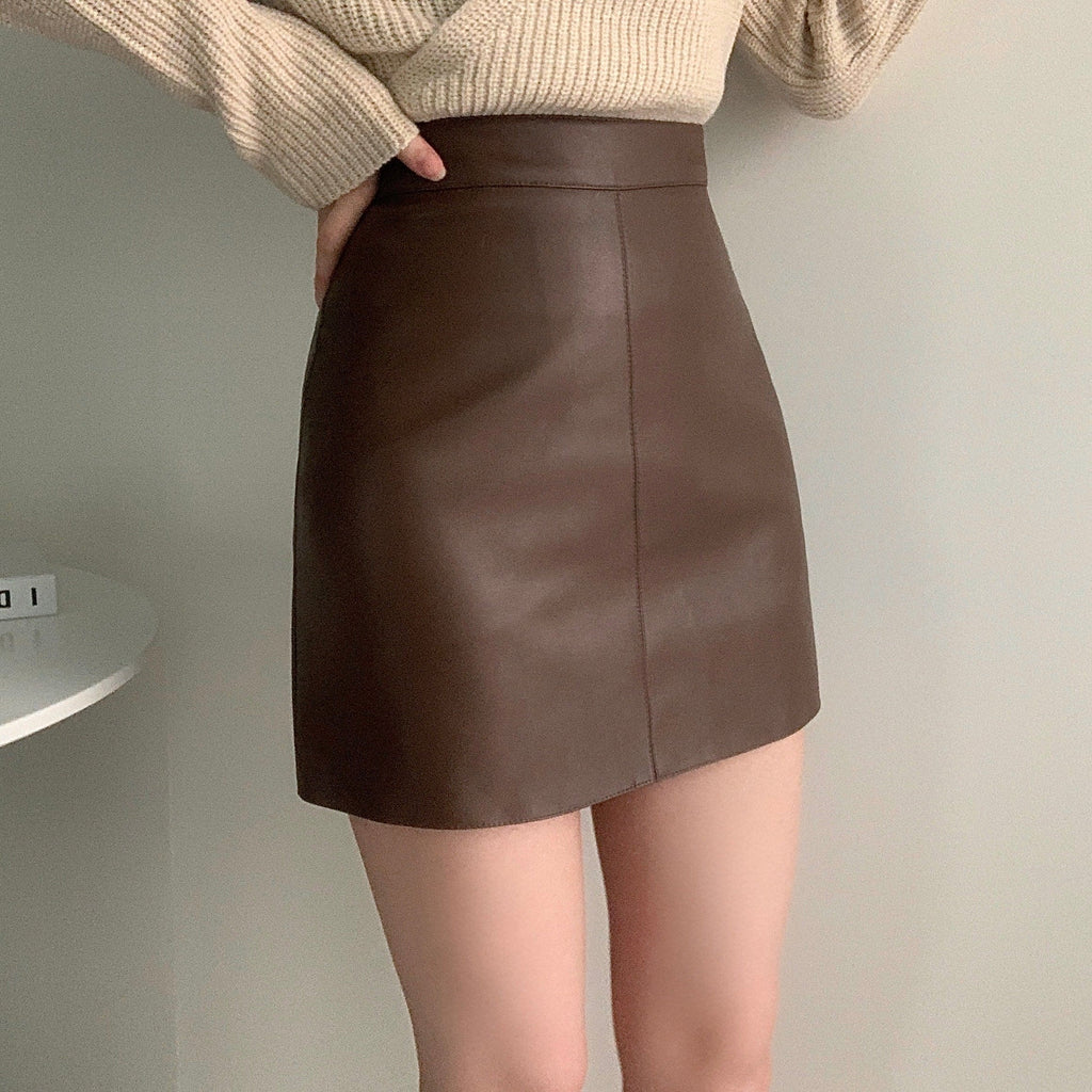 Simple and versatile soft leather skirt 