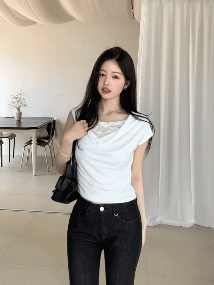 【甜美小性感】Lace Shirring Blouse