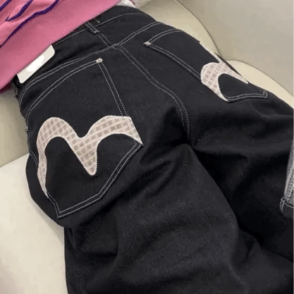 【彎刀神褲】Embroidered Roll-Up Raw Denim