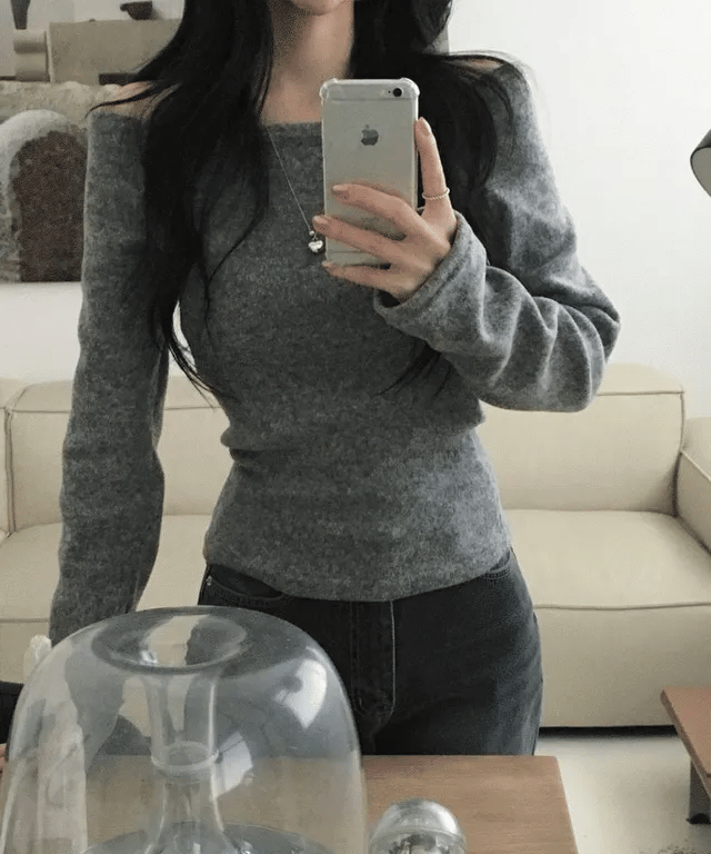 【🥂年末約會】Snow Off Shoulder Top