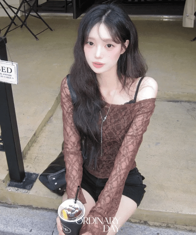 로밍보트넥레이스T