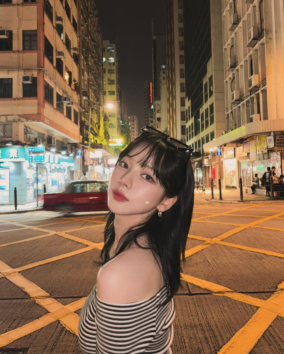 【🖤清純性感】Stripe Off Shoulder Top｜KARINA同款