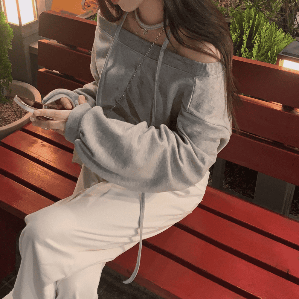 【型格休閒】Off Shoulder Sweatshirt Scarf Set