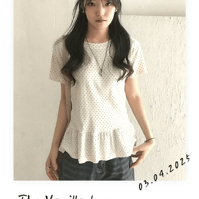 【🤍Korean Chic Relaxed Style】Ruffles Dot Tee 