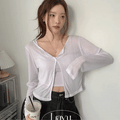 【溫柔透膚】Flower Button Cardigan