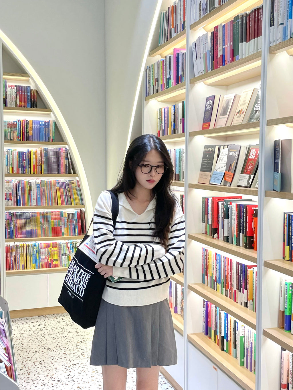 Preppy style pleated skirt and pants