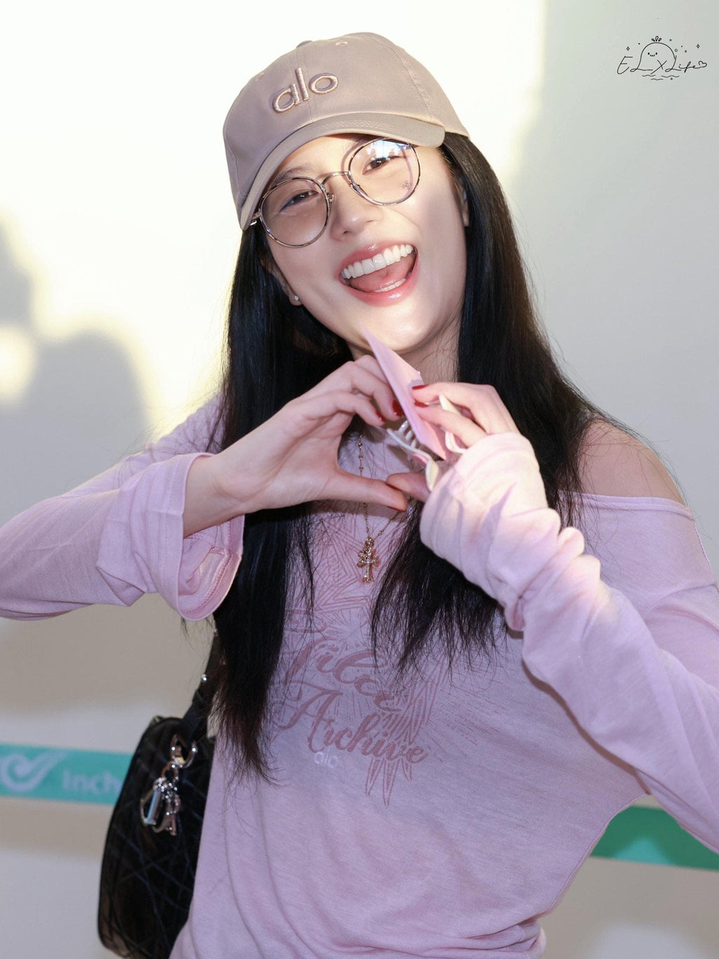 【JISOO同款】STAR WING SHEER LONG SLEEVE