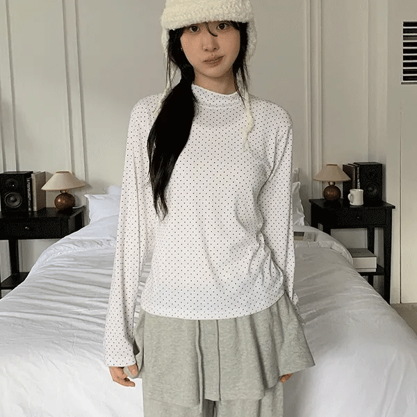 【🩶韓系波點】Polka Dot Neck Top