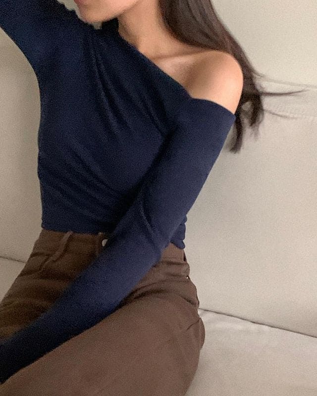 Slide Off Shoulder Top