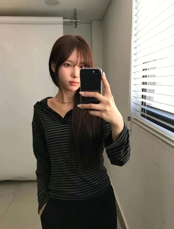 【🎧y2k vibe】Stripe Hoodie Tee 