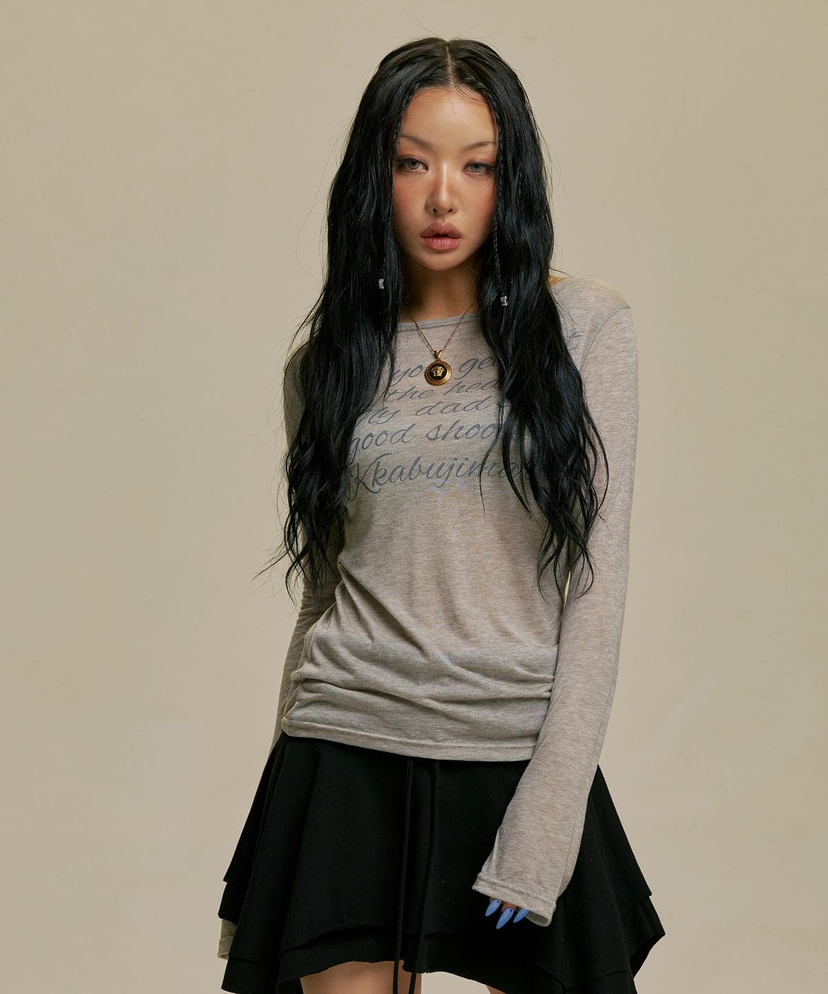 【🤍Same as JENNIE】LETTERING SHEER LONG SLEEVE 