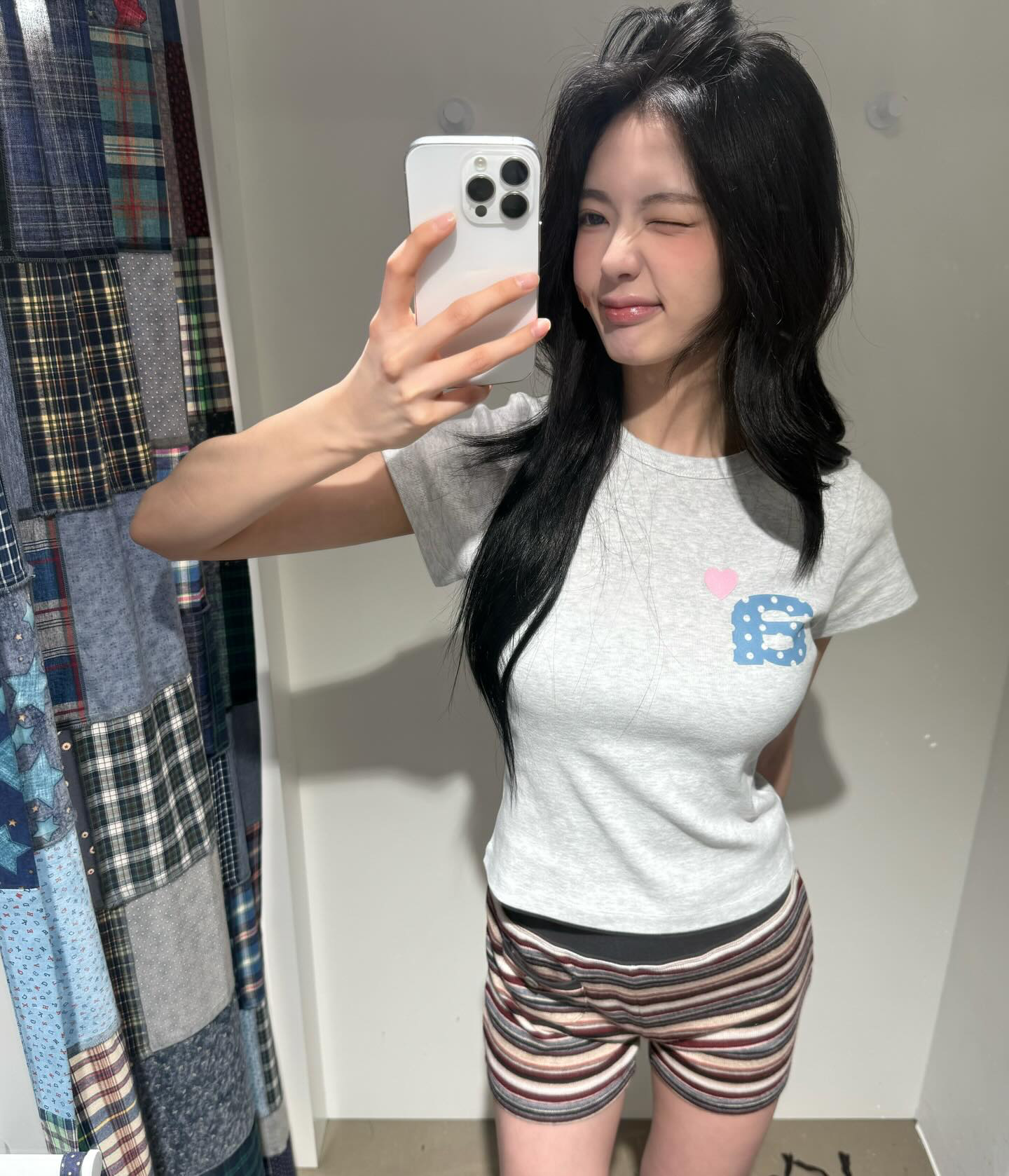 aeae - DOT SMALL LETTER TEE