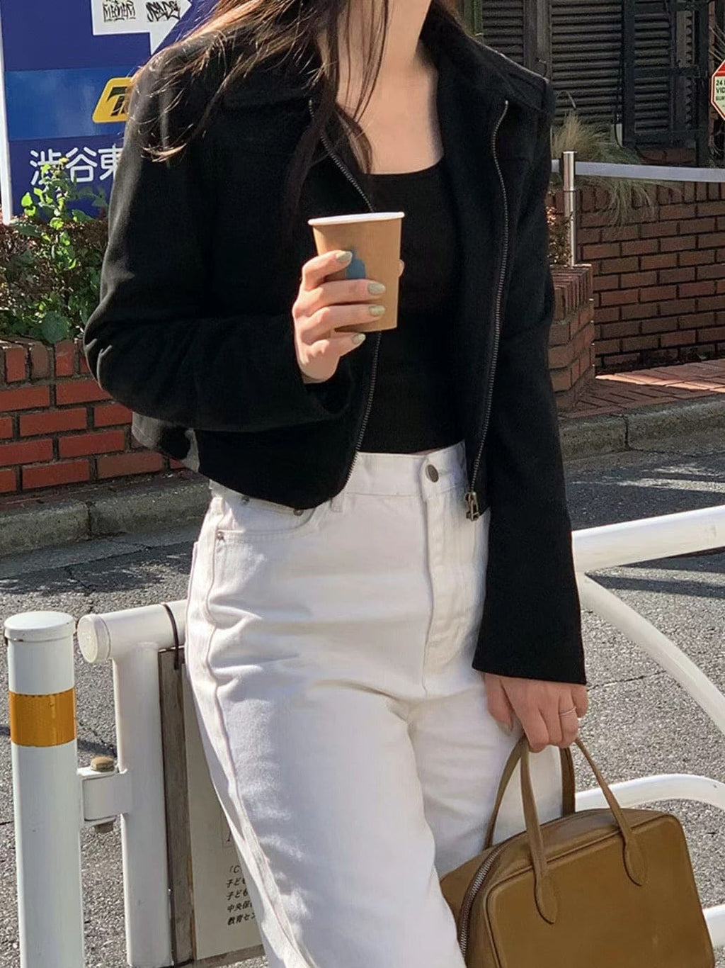 High-quality slim-fit short jacket