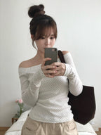 【🤍韓式波點風】Dot Off Shoulder Top