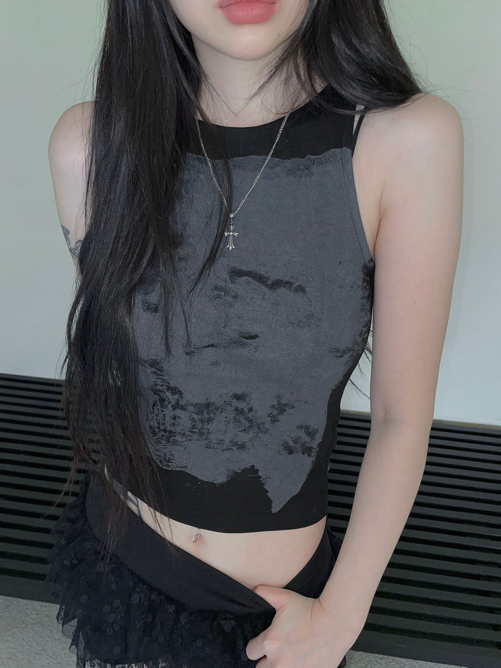 【y2k vibe】Ink Sleeveless