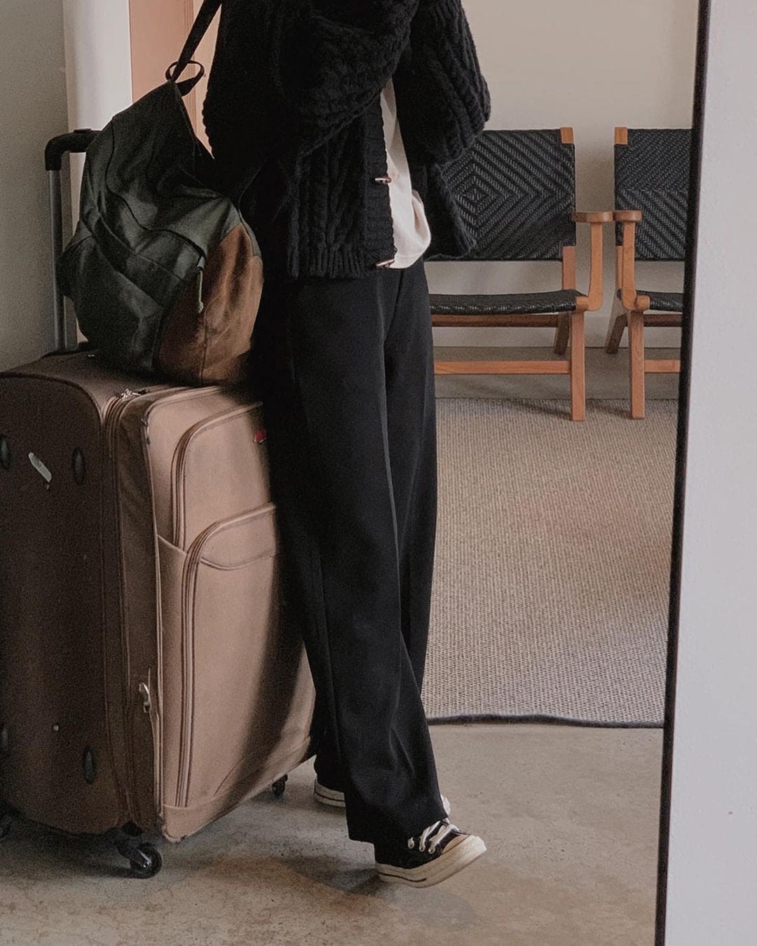 Korean website makes its own Soft Clean casual pants