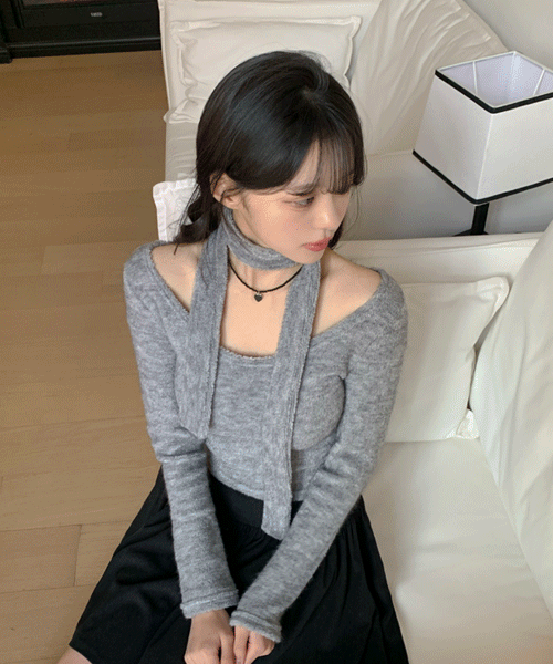 【🤍Christmas &amp; New Year PICK】U-Neck Scarf Set 