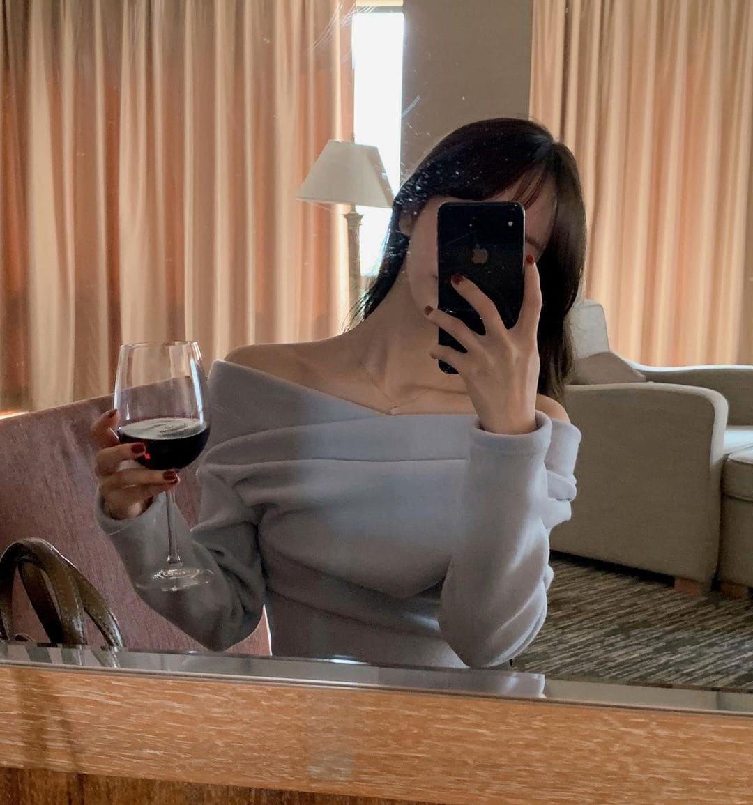 Natural Mood Wrap Top