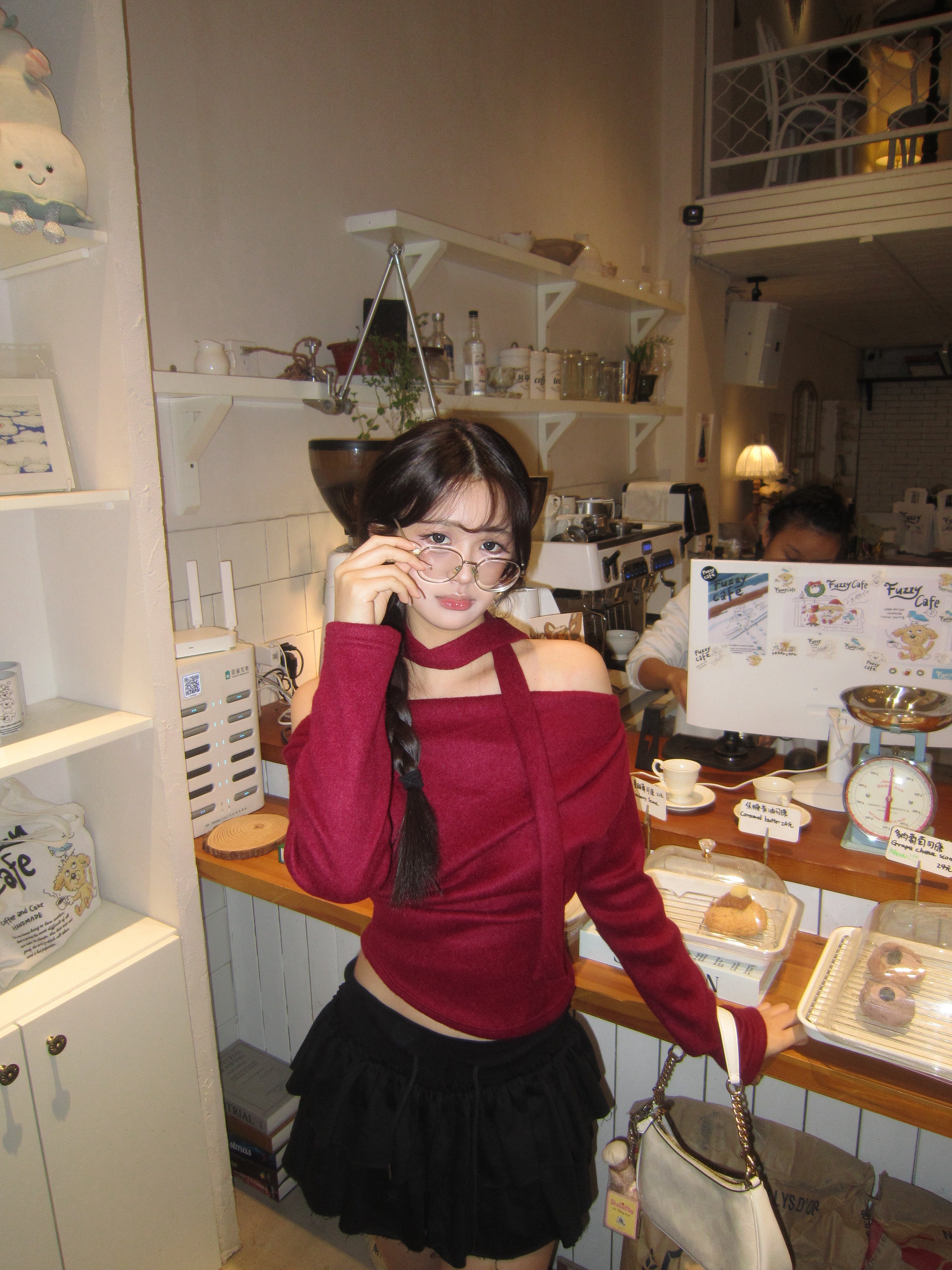 【甜美雪絨】Off-Shoulder Tie Set