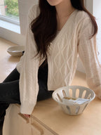 Palette Eyelet Ribbon Cardigan