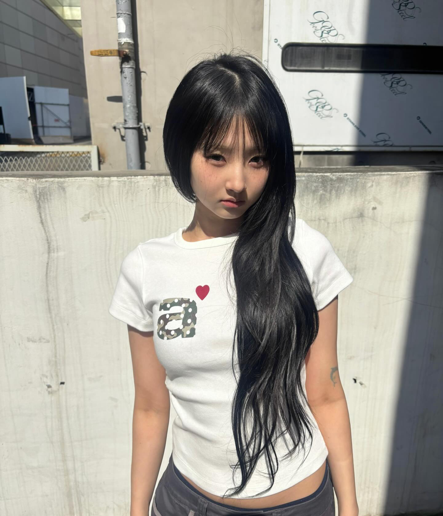 aeae - DOT SMALL LETTER TEE