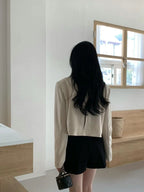 High-quality slim-fit short jacket