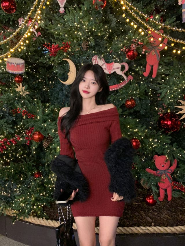 [Year-End Look Pick🥂] Off-Shoulder Dress