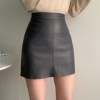Simple and versatile soft leather skirt 