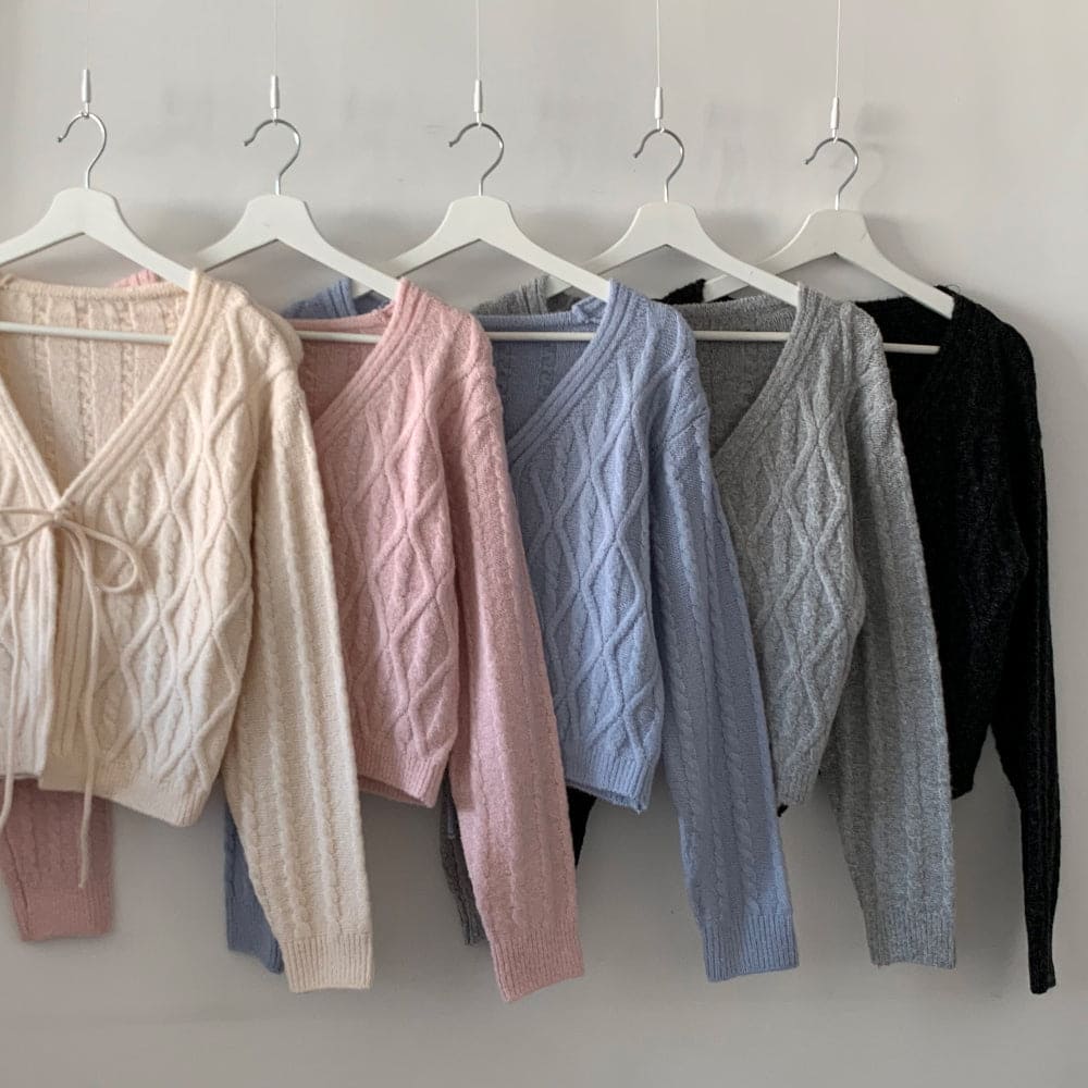 Palette Eyelet Ribbon Cardigan