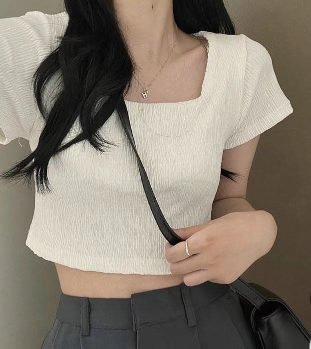 灰藍新色！Wrinkle Crop Top