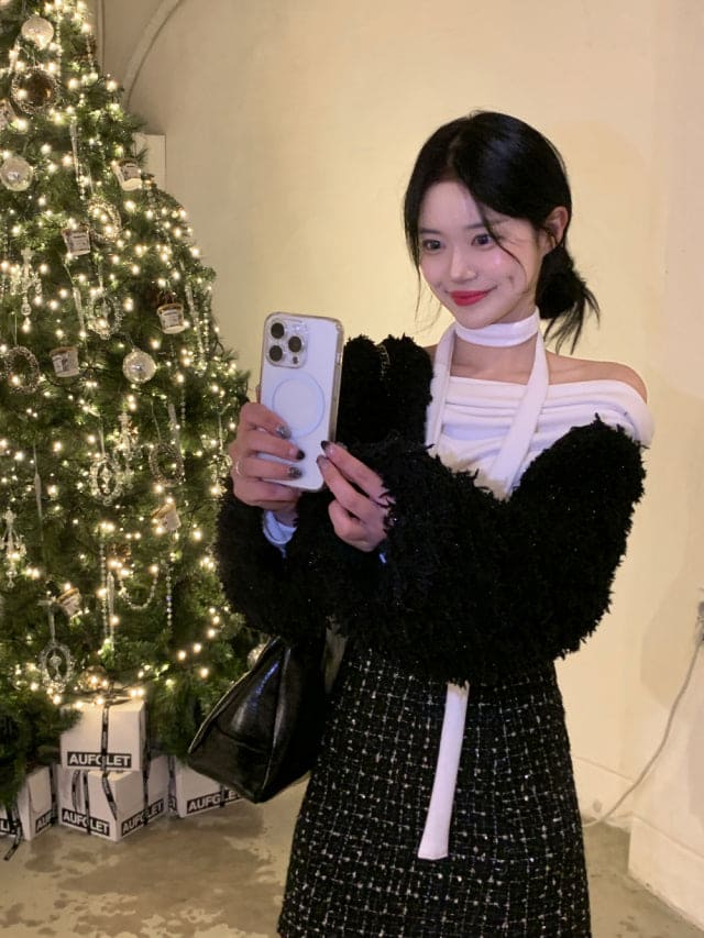 Breezy Off Shoulder Scarf Set 