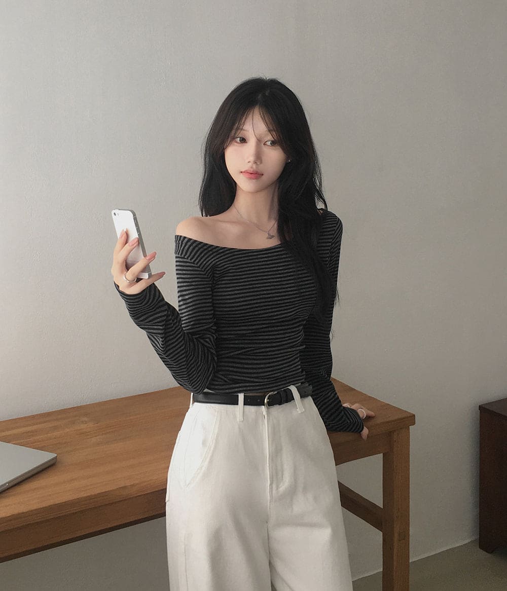 【💗for SNS】Moon Stripe Tee 