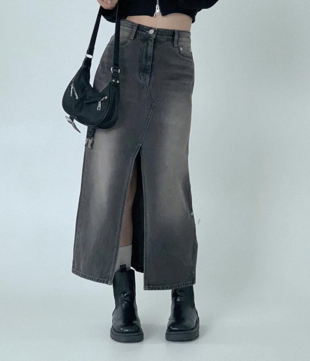 【y2k vibe】Slit Long Denim Skirt