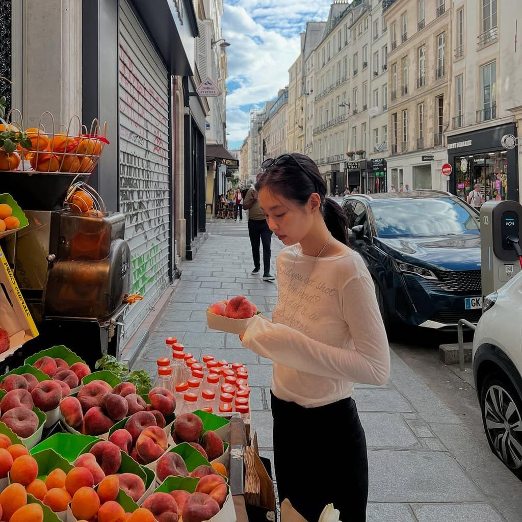【🤍Same as JENNIE】LETTERING SHEER LONG SLEEVE 