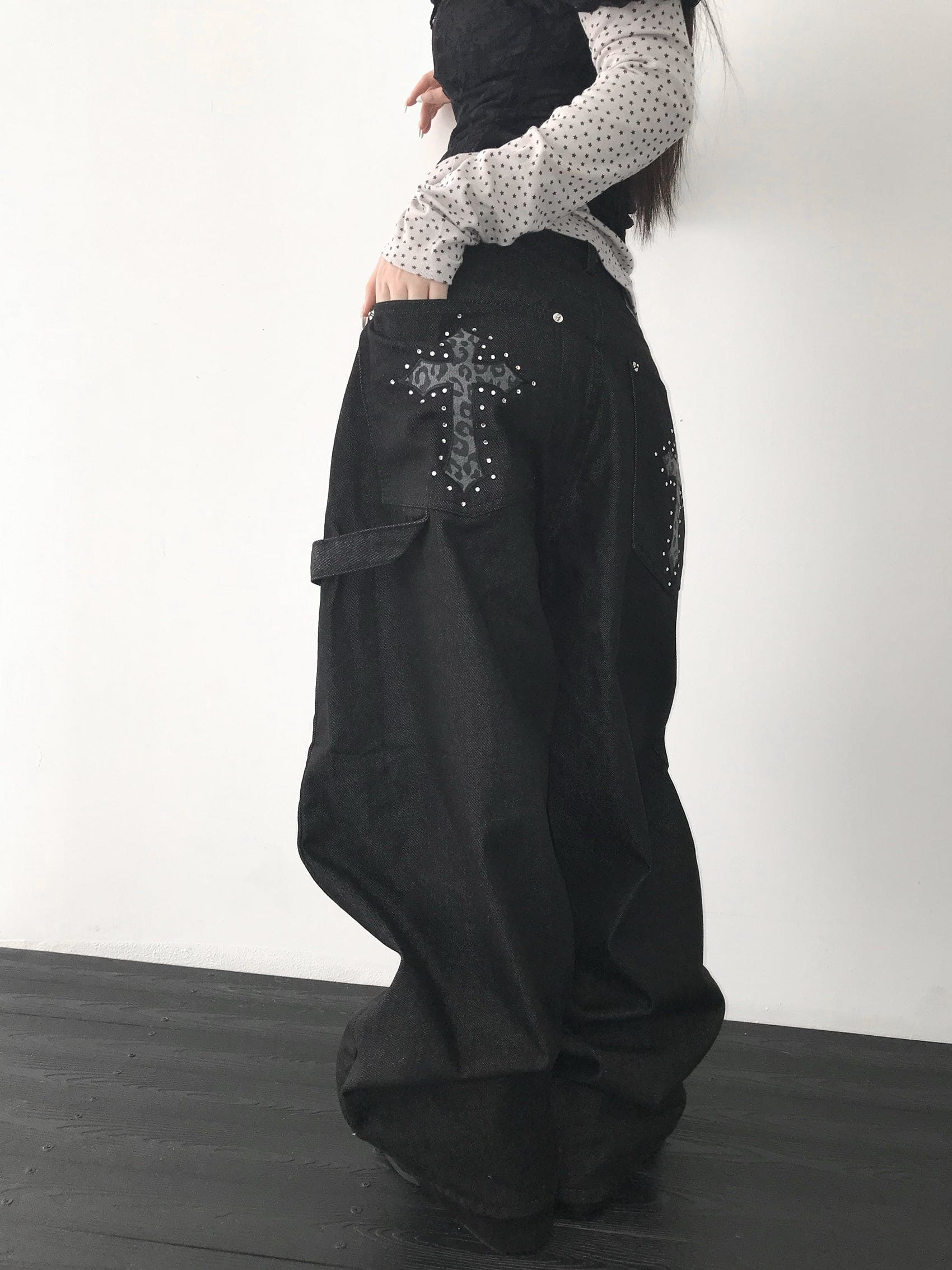 【Divine Pants Series】Cross Back Jeans 