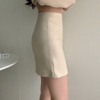 Simple and versatile soft leather skirt 