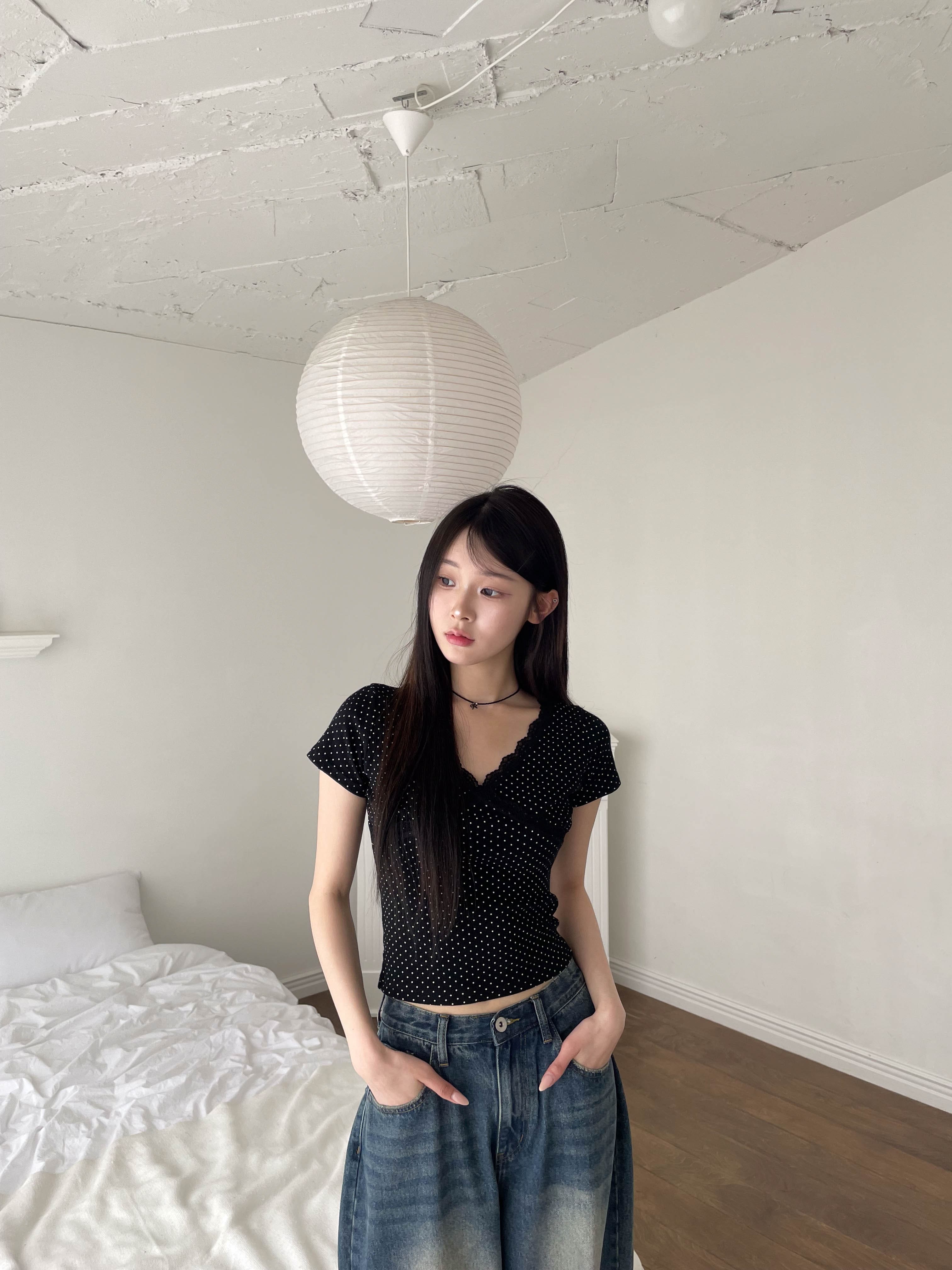 【🖤Korean Style Y2K】PokaDot Lace Tee 