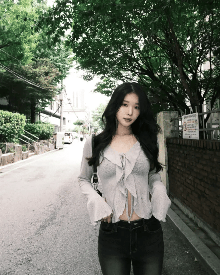 Korean Style SexyRibbon Cardigan | Korean Women's Clothing Directly Shipped to Hong Kong and Macau DELUNA Korean Style SexyRibbon Cardigan | Korean Women's Clothing Directly Shipped to Hong Kong and Macau DELUNA