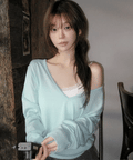 플리 딥 브이넥 니트