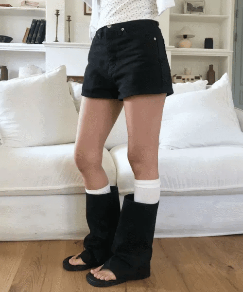 【熱辣辣】Chill Denim Shorts