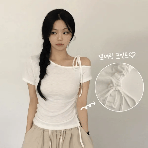 [Sweet and Salty] Newdi One-Shoulder Tee 