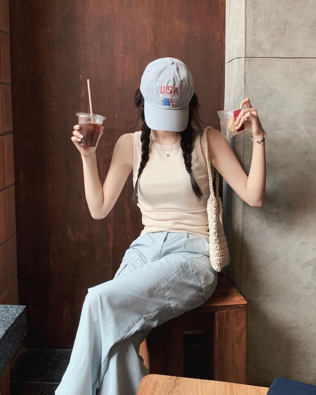 韓網自家製簡約修身背心