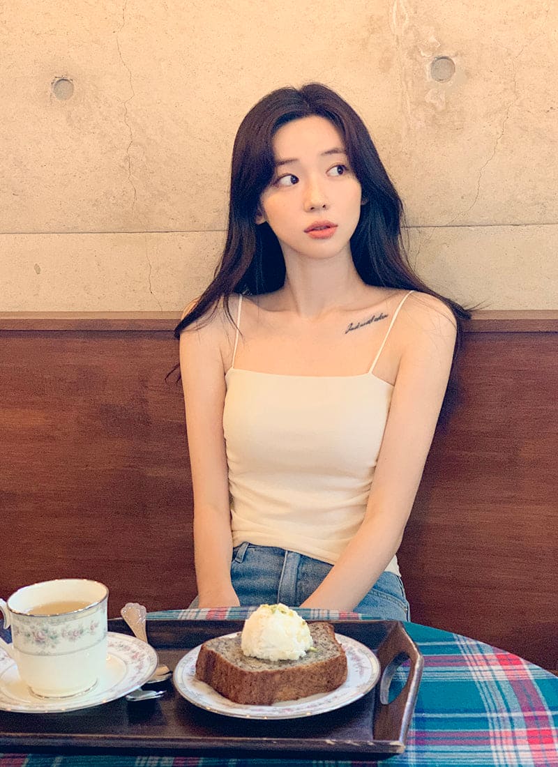 【必備單品】☁️✨Comfy Padded Bra Top