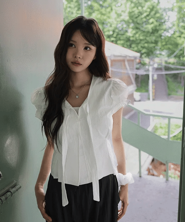 【夏日芭蕾風】Ribbon Puff Blouse